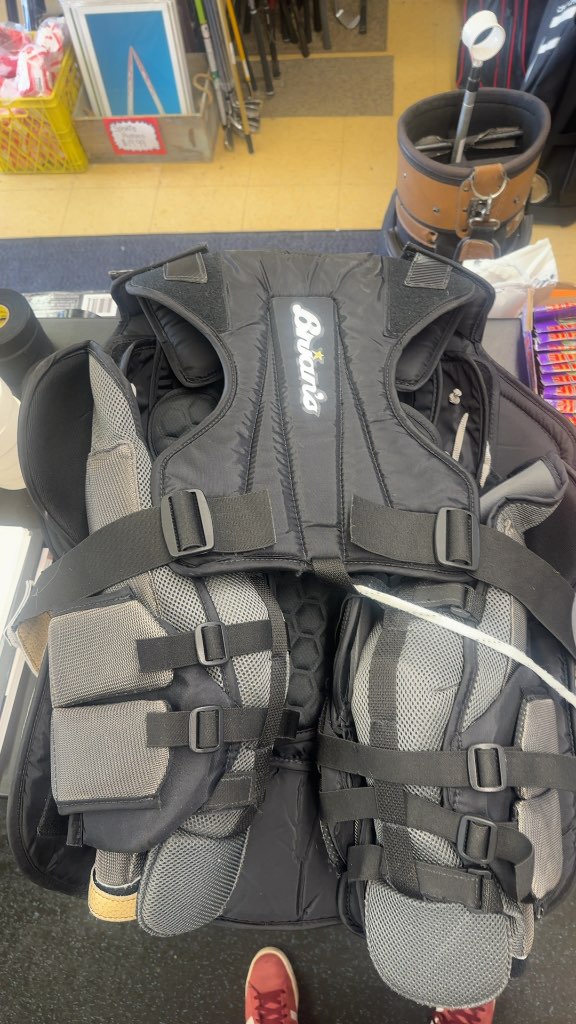 Brian's Goalie Chest Protector Medium Grey/White/Gold Used Optik 2