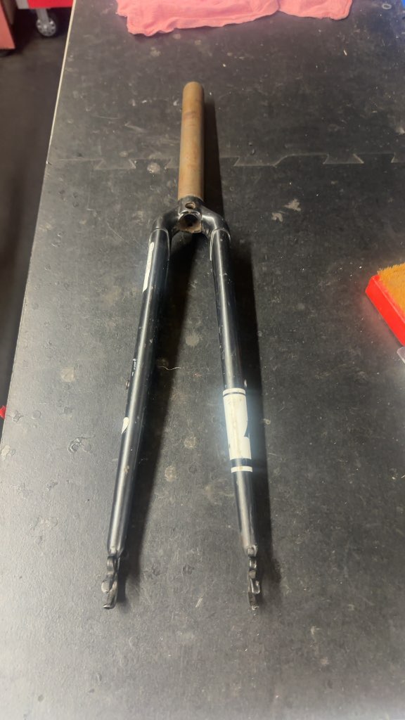 Brodie 700c Road Bike Fork Used Black