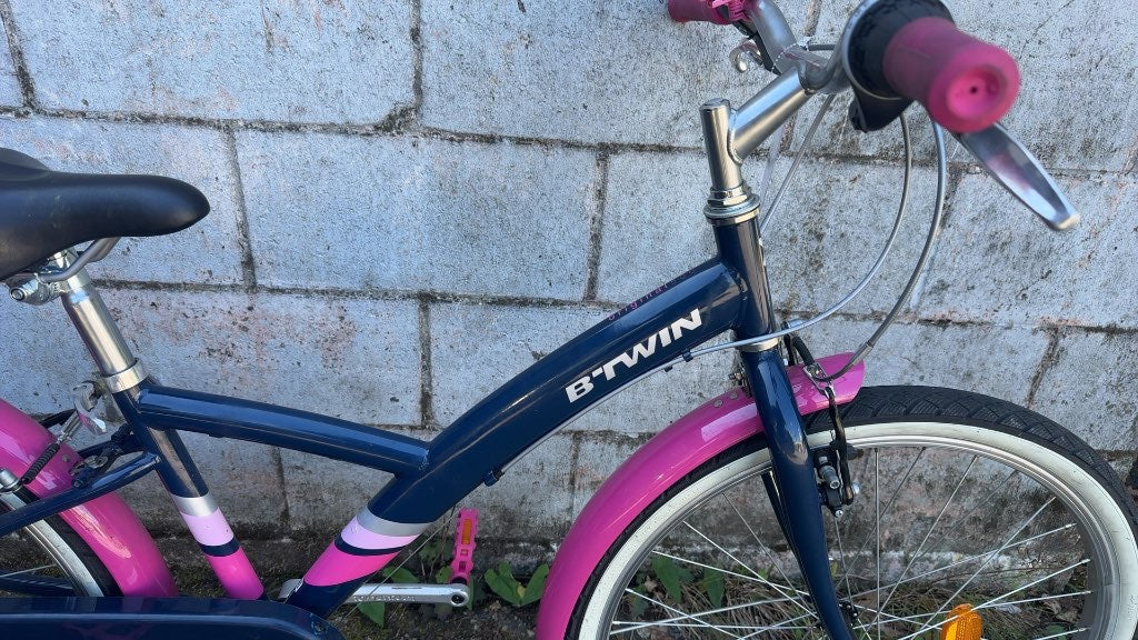 B'TWIN Original 24" Kids' Hybrid Bike - Navy/Pink
