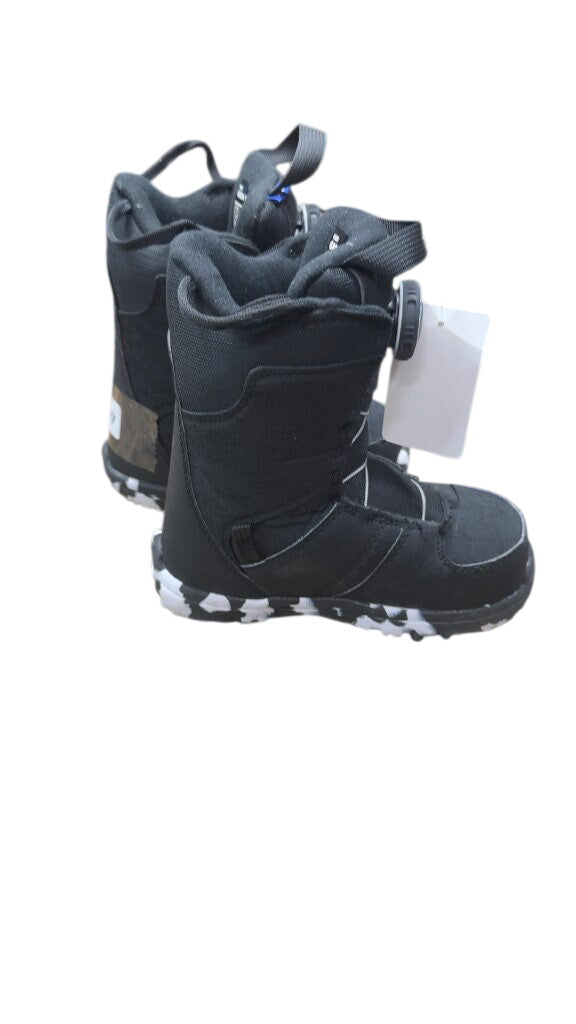 Burton Snowboard Boots Grom BOA Kids Used Size 12Y