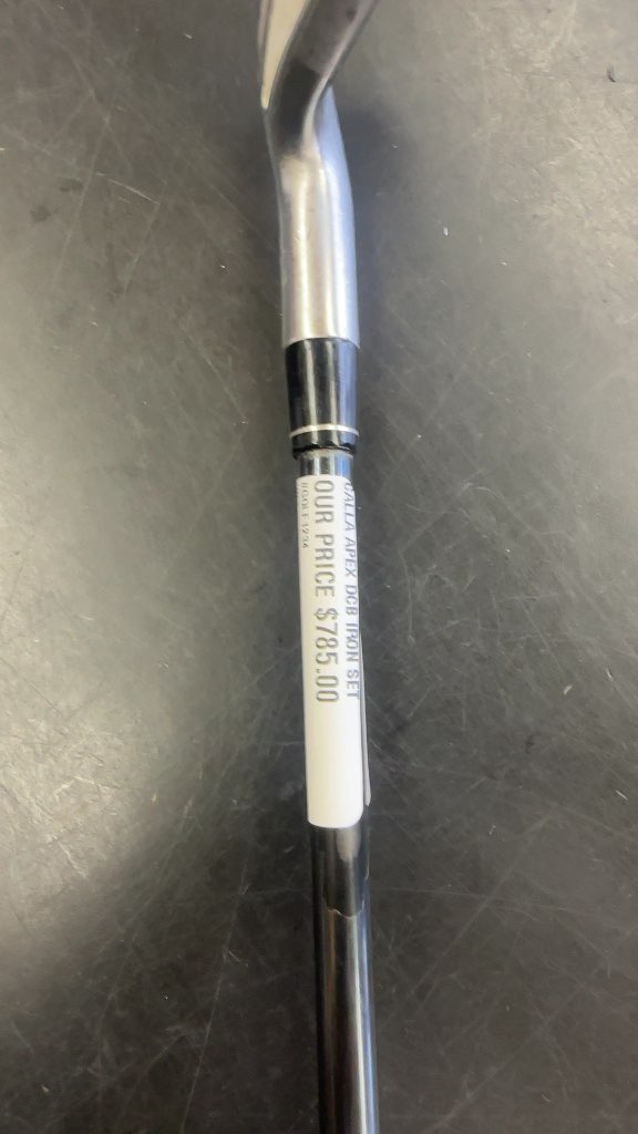 Callaway Apex DCB Iron Set Used 8-Piece Graphite Shafts