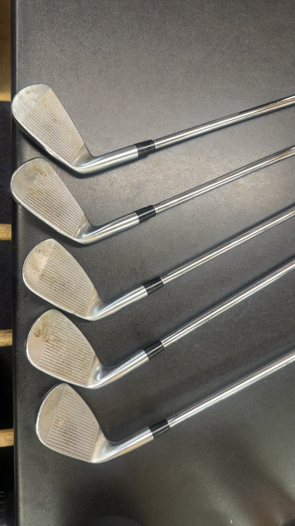 Callaway RAZR X Iron Set 6-PW Right Hand