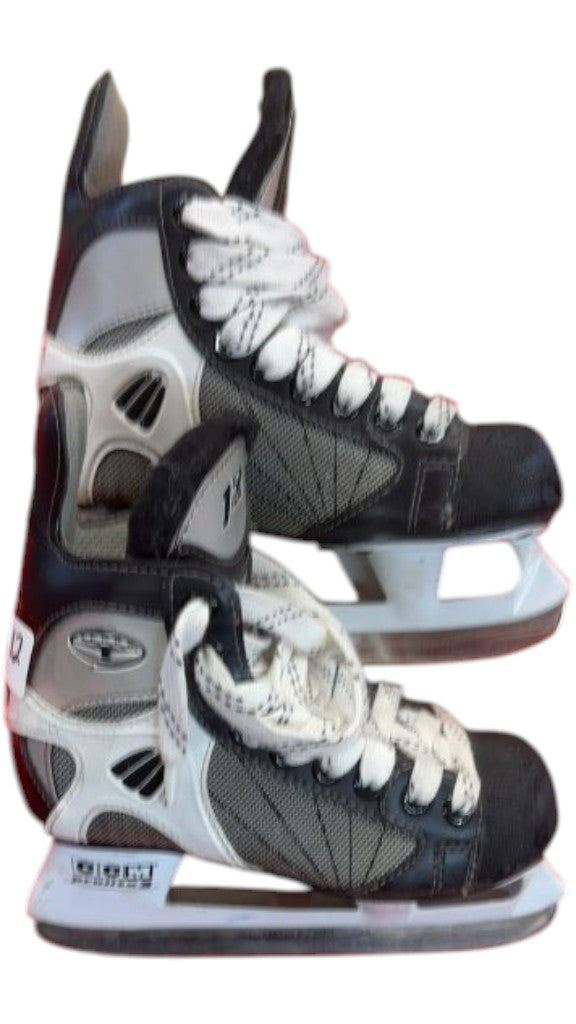 CCM 152 Tacks Hockey Skates Used Size 12