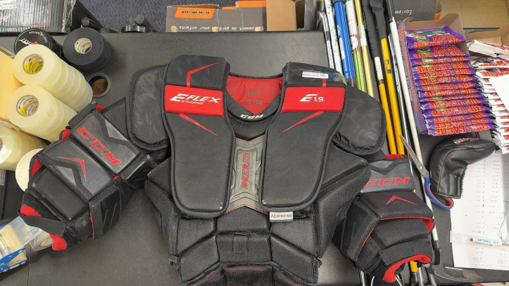 CCM Goalie Chest and Arm Protector E-Flex Extreme E1.9 Used Intermediate S-M