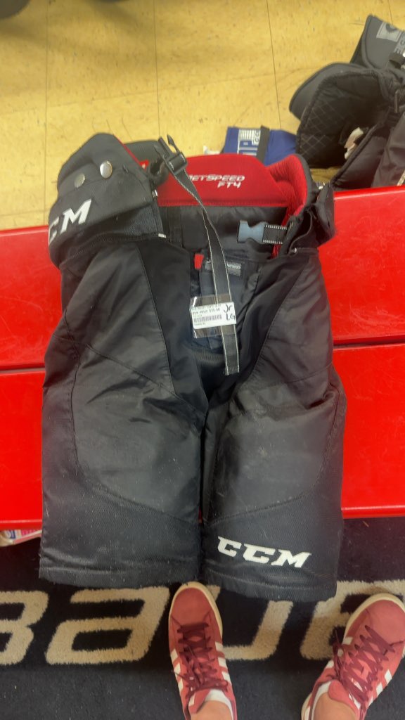CCM Hockey Pants JetSpeed FT4 Junior Large Used