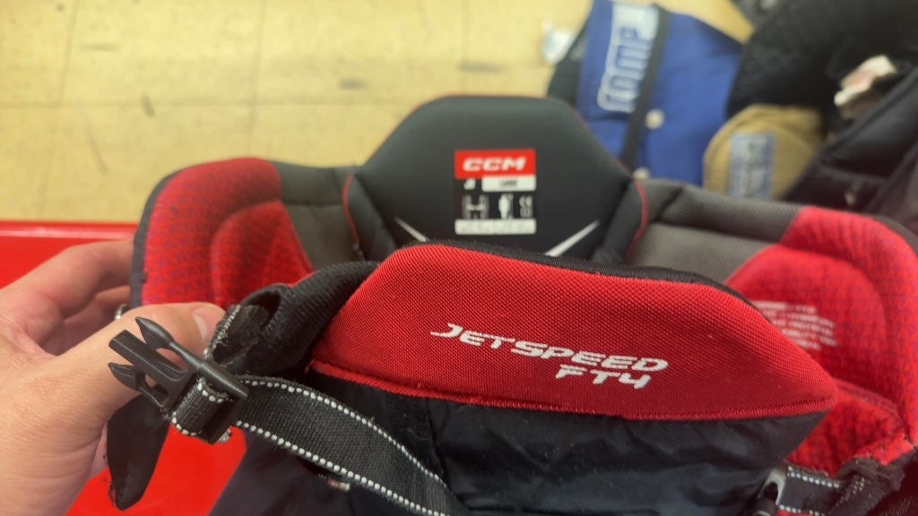 CCM Hockey Pants JetSpeed FT4 Junior Large Used