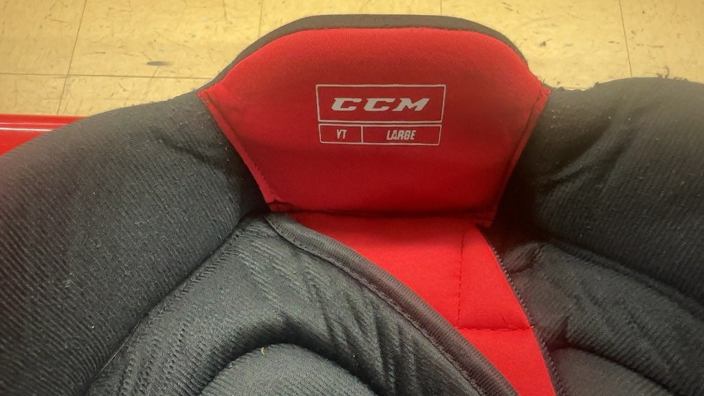 CCM Hockey Pants JetSpeed Youth Large Black Used