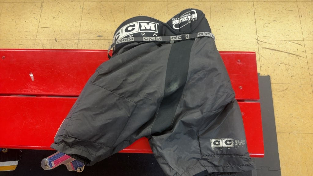 CCM Hockey Pants Supra Black Used Senior Large