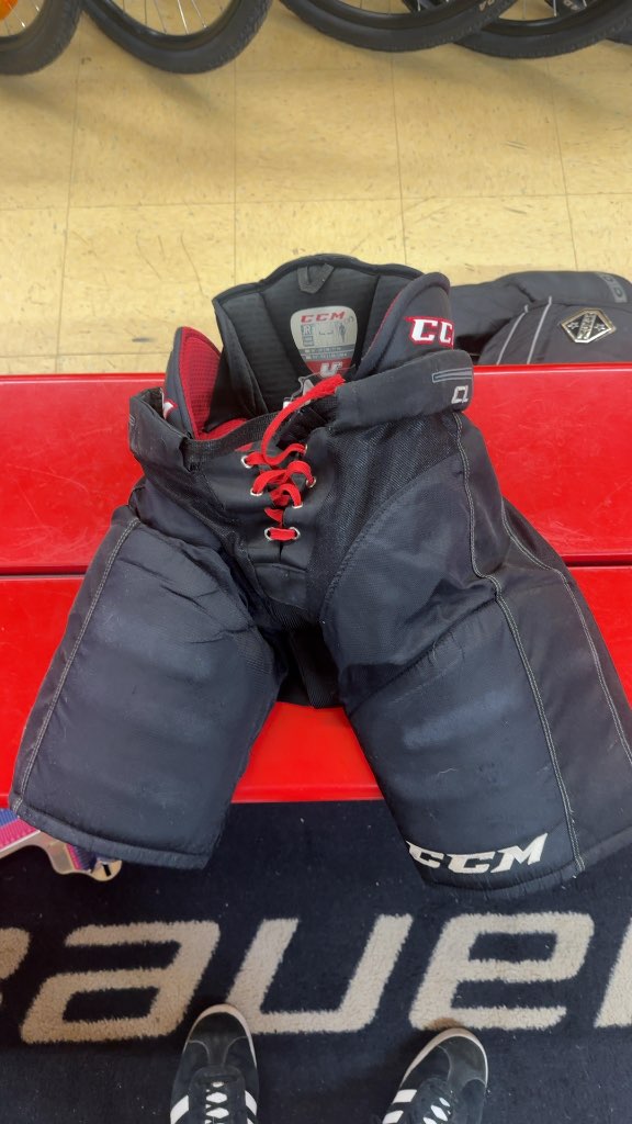 CCM Hockey Pants U+ CL Junior Large Good Condition