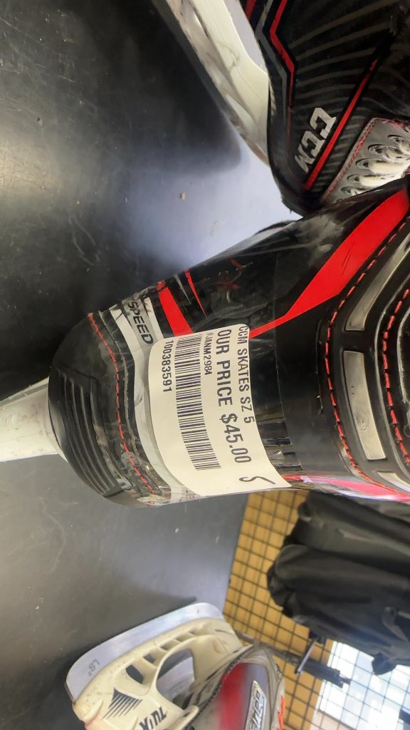 CCM Hockey Skates JetSpeed FT360 Used Size 5