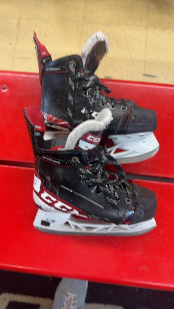 CCM Hockey Skates JetSpeed Used Size 2