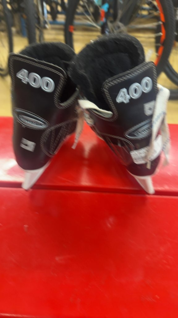 CCM Hockey Skates Powerline 400 Black Used Size 1