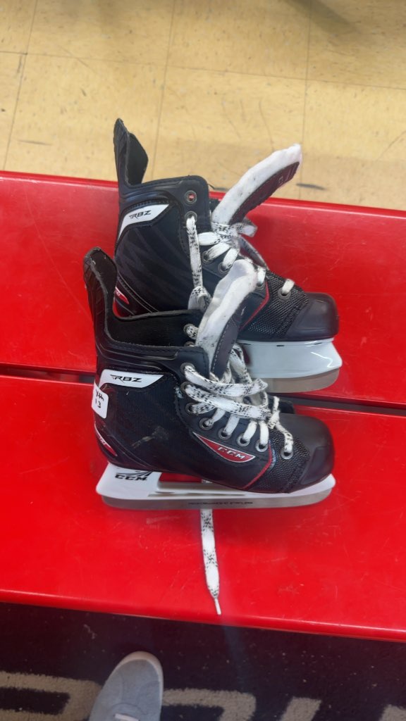 CCM Hockey Skates RBZ Youth Used 13Y