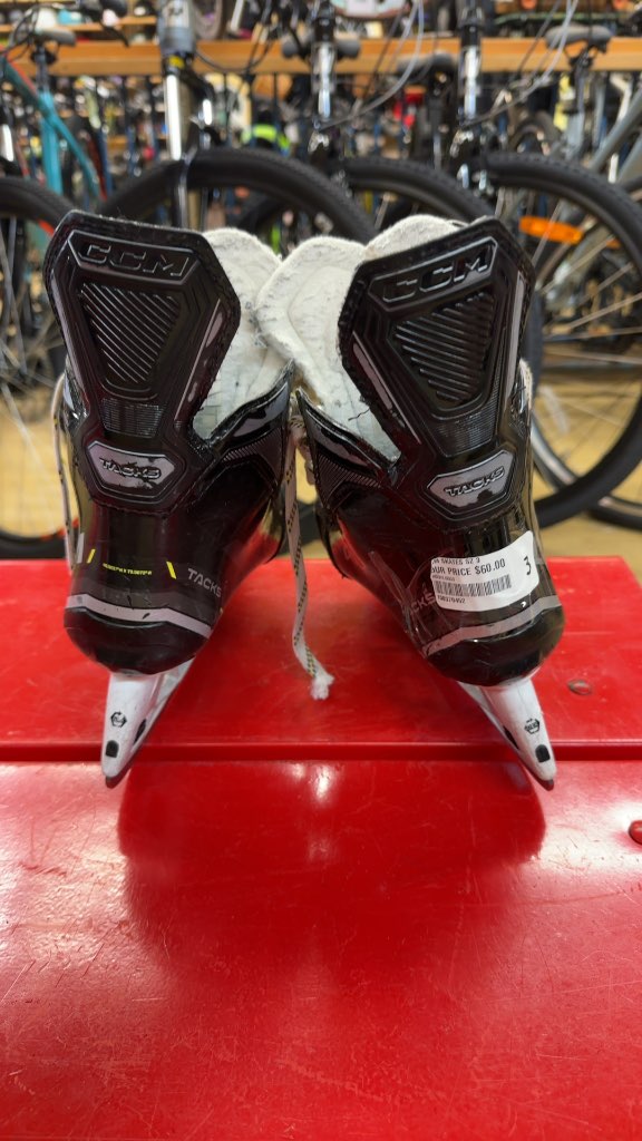 CCM Hockey Skates Tacks AS 580 Used Size 3