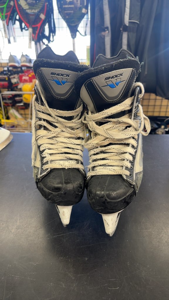 CCM Hockey Skates Vector Shock Used Size 7