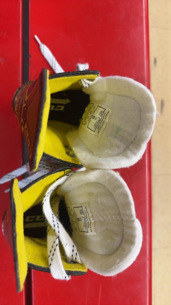 CCM Super Tacks Vector Premier Youth Hockey Skates Size 8Y