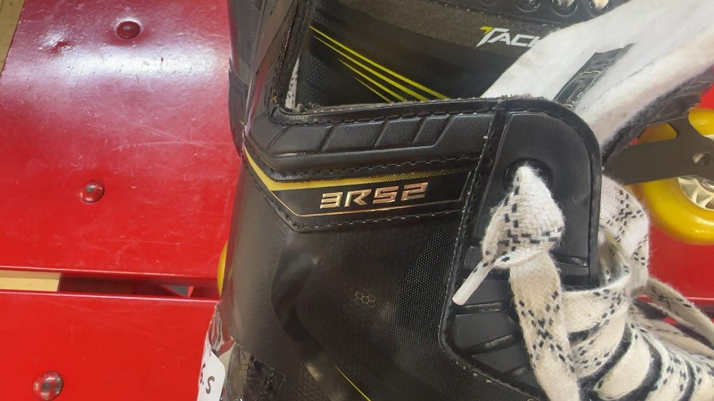CCM Tacks 3R52 Inline Skates - Size 6.5