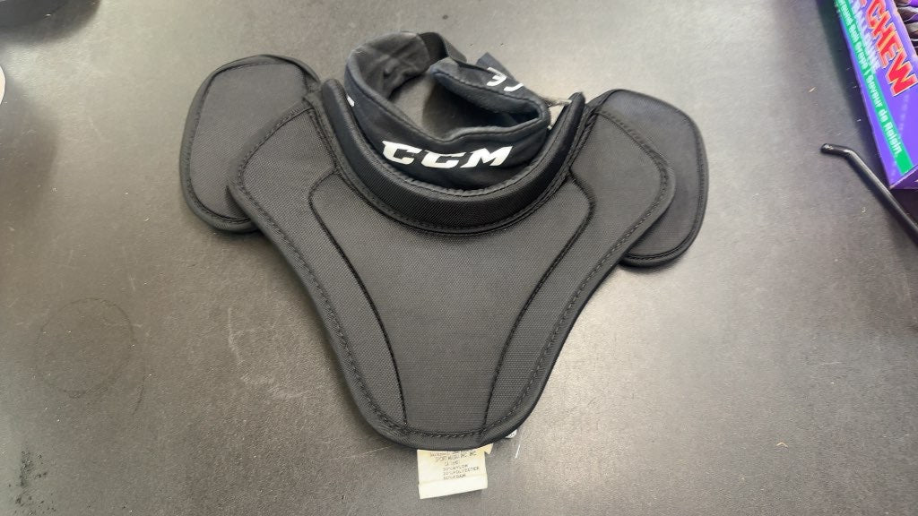 CCM TC-500 SR Goalie Neck Guard Black M/L/XL
