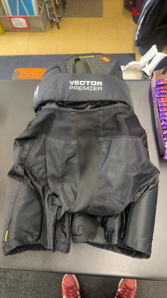 CCM Vector Premier Junior Hockey Pants - Black - Used - Junior Medium