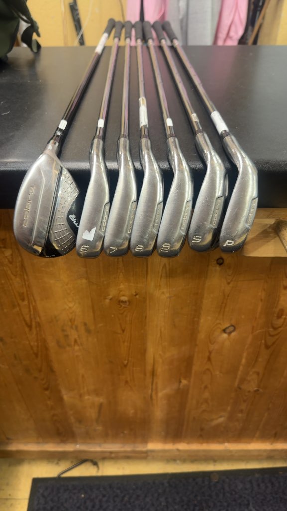 Cobra AMP Cell-S Iron Set with Hybrid 7-Piece - Right Handed