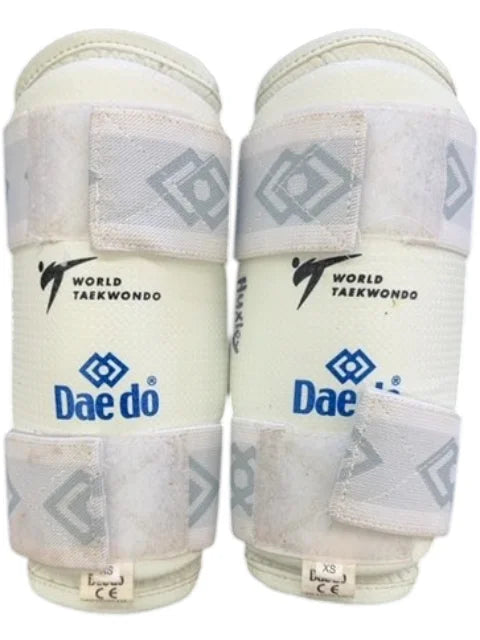 Daedo Taekwondo Forearm Guards WT Approved XS