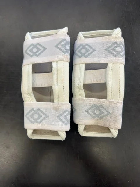 Daedo Taekwondo Forearm Guards WT Approved XS