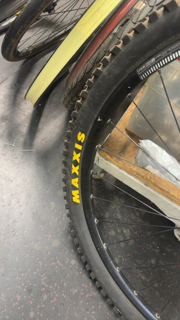 DT Swiss M442 27.5" Mountain Bike Wheel with Maxxis Tire