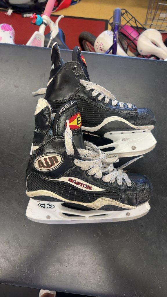 Easton Air Ice Hockey Skates Used
