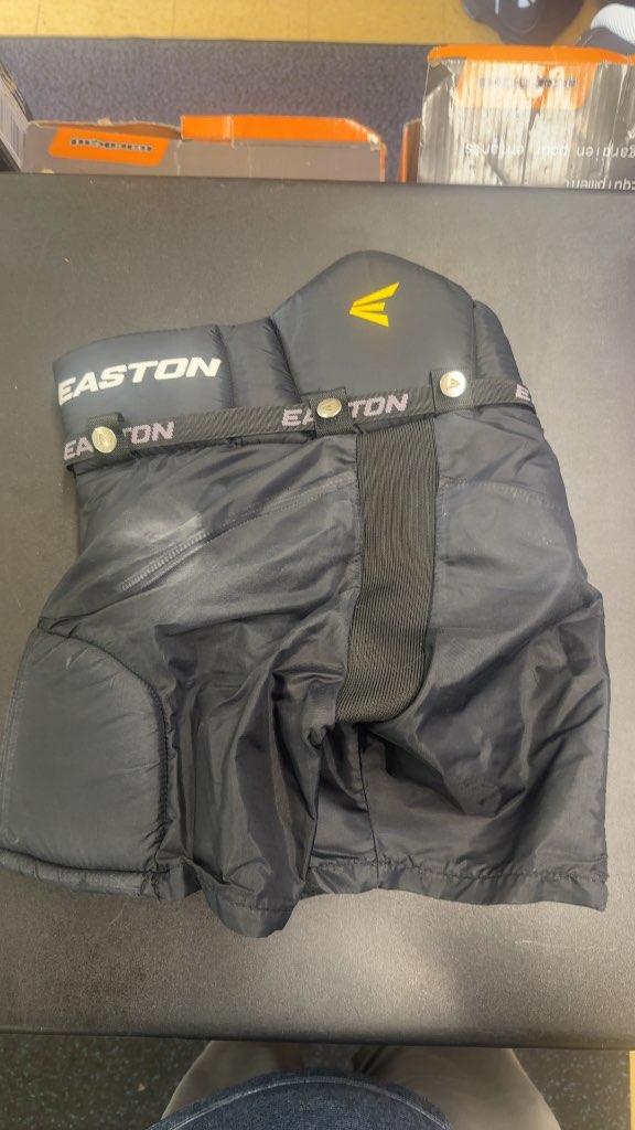 Easton Hockey Pants Youth Small Black Good Condition