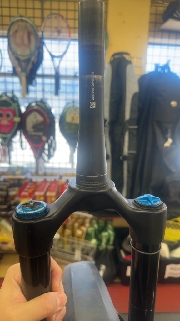 Fox 38 Performance Elite Suspension Fork Used in very good shape
