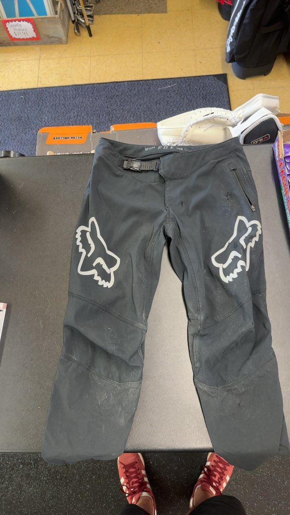 Fox Defend Youth Mountain Bike Pants Black Used Size Y26