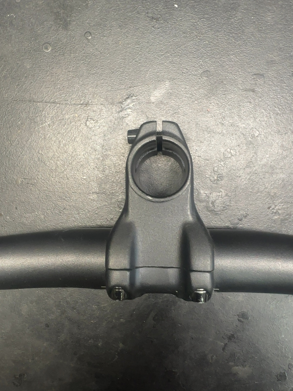 Generic Mountain Bike Handlebar and Stem Combo - 35mm Clamp