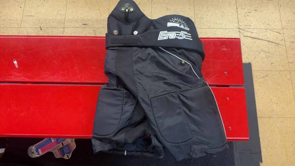 Graf Hockey Pants Era-5 Junior Black Good Condition Size JR-160