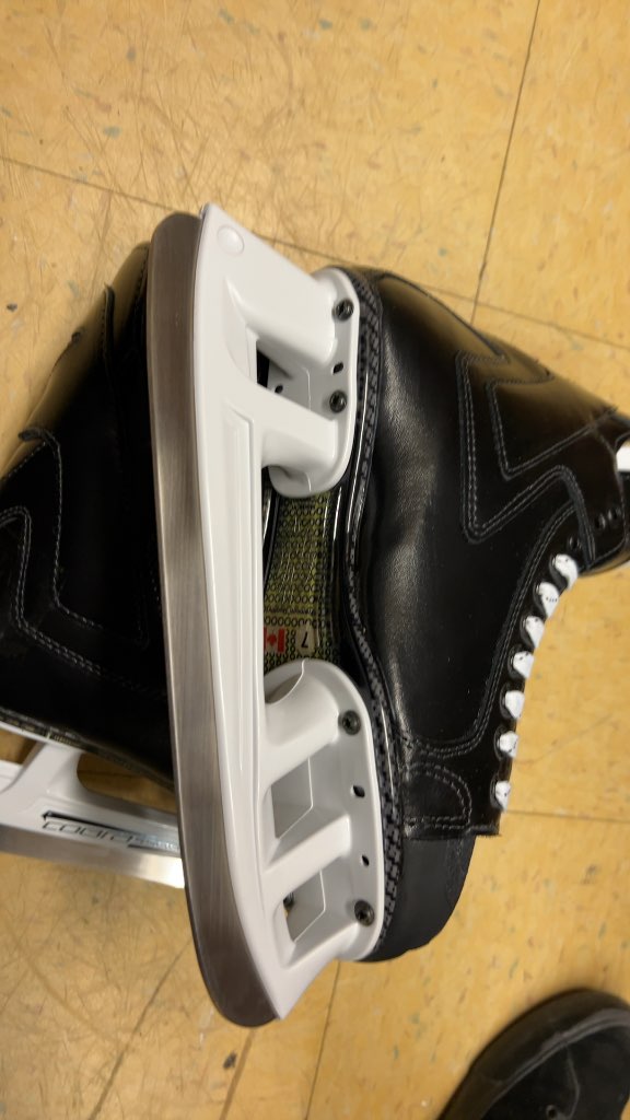 Graf Hockey Skates Supra 709 SR Excellent Condition Size 7