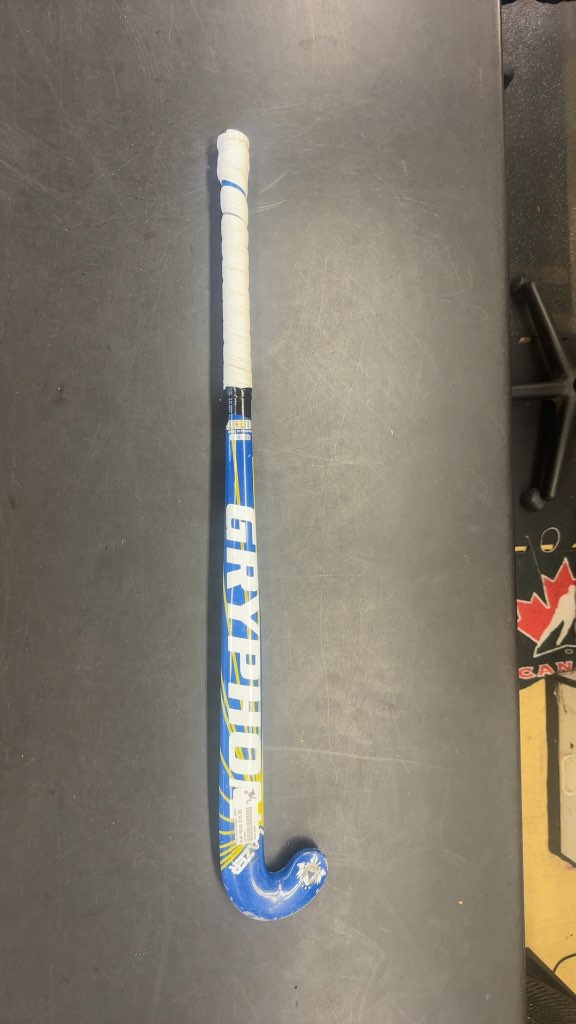 Gryphon Lazer Field Hockey Stick Blue/Yellow Used 30"