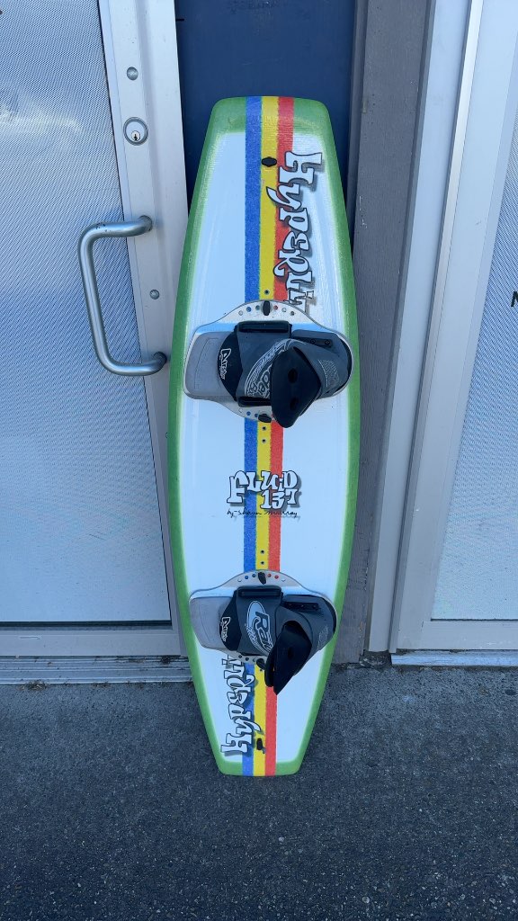 Hyperlite Fluid 137 Shaun Murray Wakeboard with Bindings - Used - 137cm