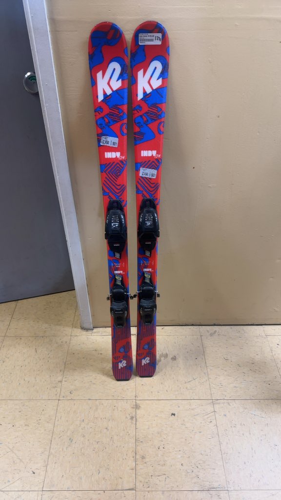 K2 Indy Junior Skis with Marker 4.5 Bindings Used 124cm