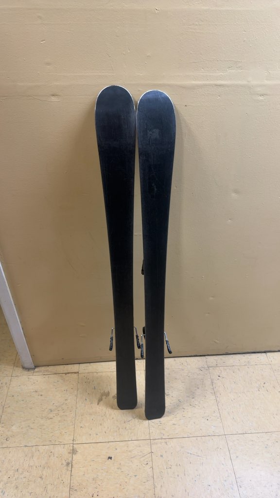 K2 Luv Bug Junior Skis with Marker 4.5 Bindings Used 129cm