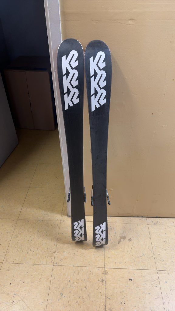 K2 Missy Girls' Skis with Marker Bindings Used 119 cm