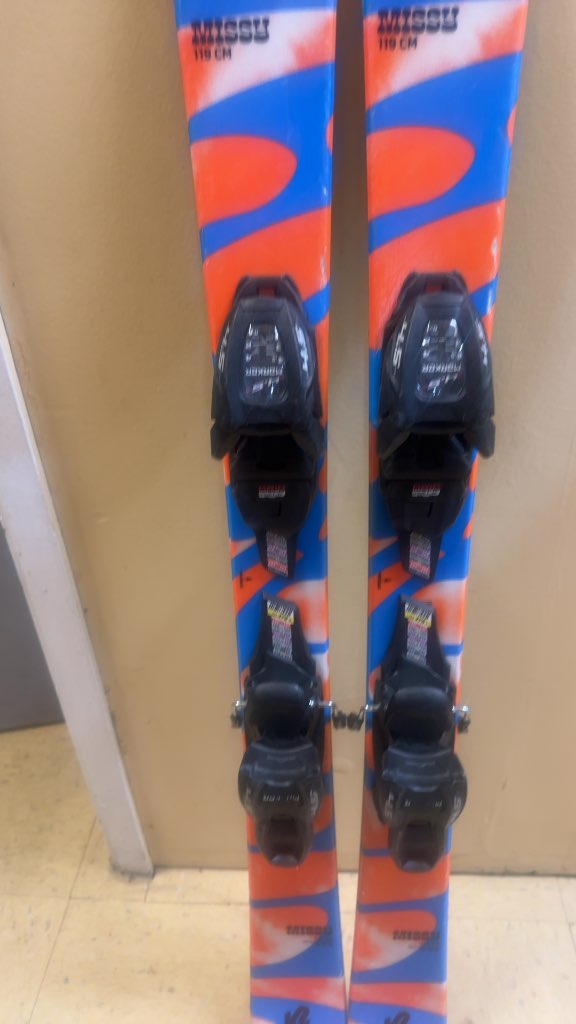 K2 Missy Skis with Marker Bindings Used 119 cm