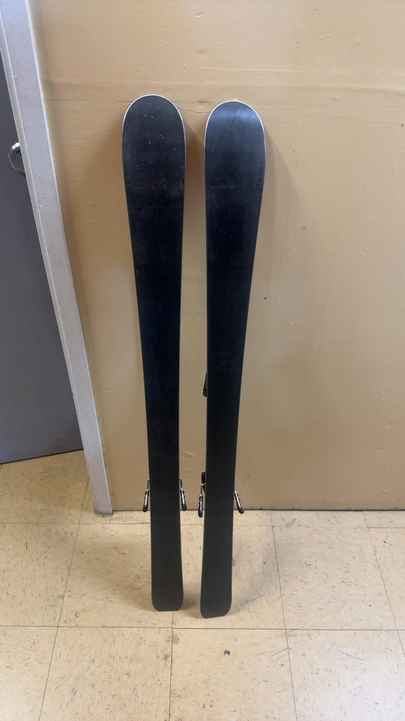 K2 Skis Indy with Marker 7.0 Bindings Used 124cm