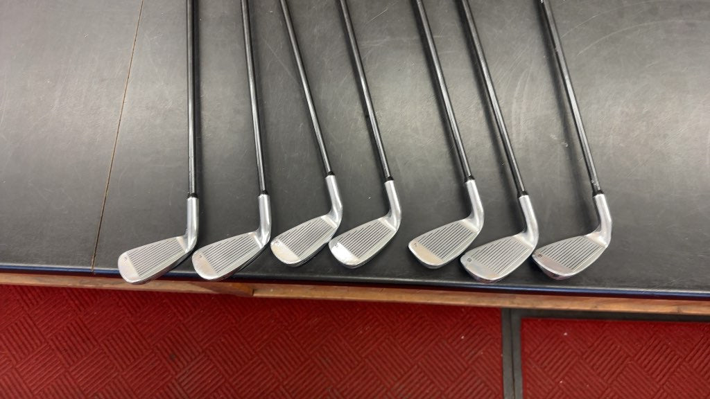 Knight Extra Iron Set 3-9 Irons Graphite Shafts Used