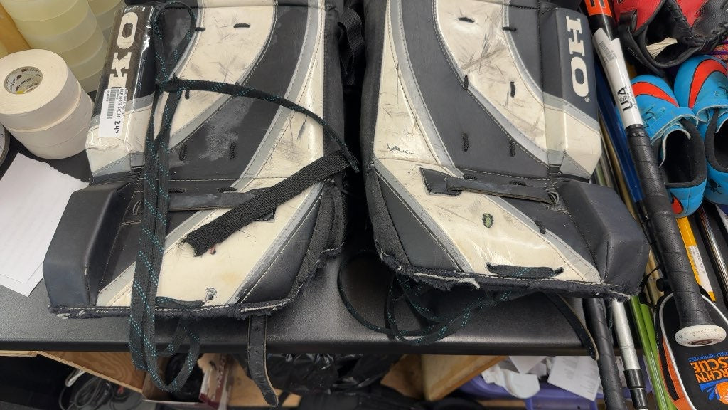 KOHO Goalie Pads 24" Black/White Used