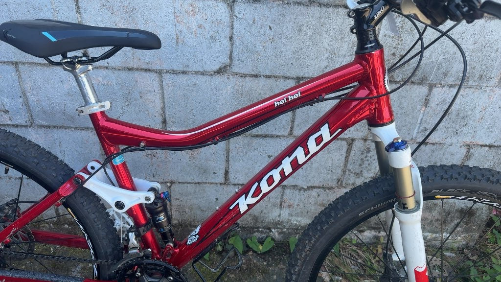 Kona Hei Hei 26" Mountain Bike-in good condition