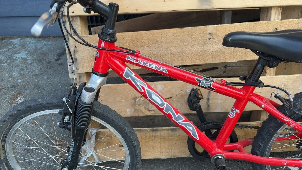 Kona Makena 20" Kids' Mountain Bike