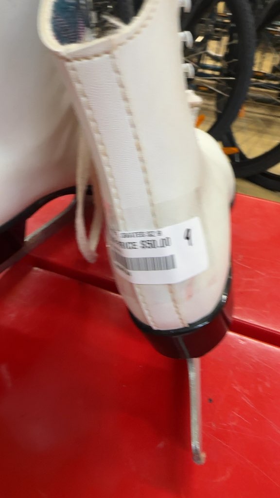 Lange Figure Skates Classic White Used Size 9