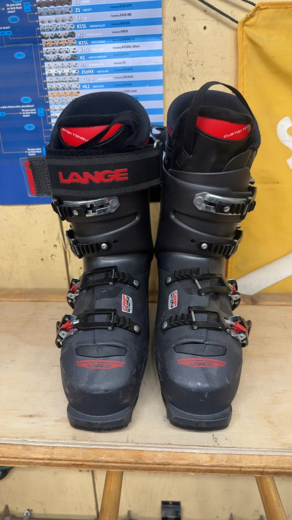 Lange Ski Boots LX 120 HV Black very Good Condition Size 25.5