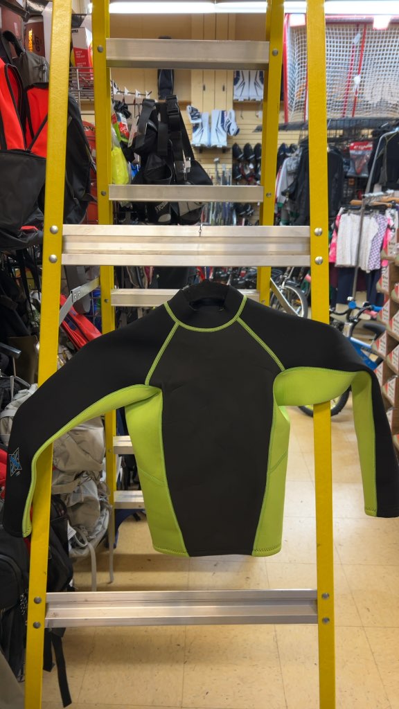 Level Six Wetsuit Jacket Thermo-Stretch 2mm Neoprene Used
