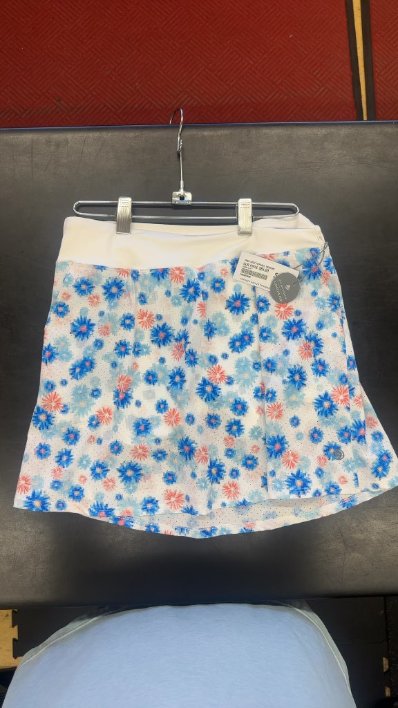 LIJA Golf Skort Floral Pattern Size S-New