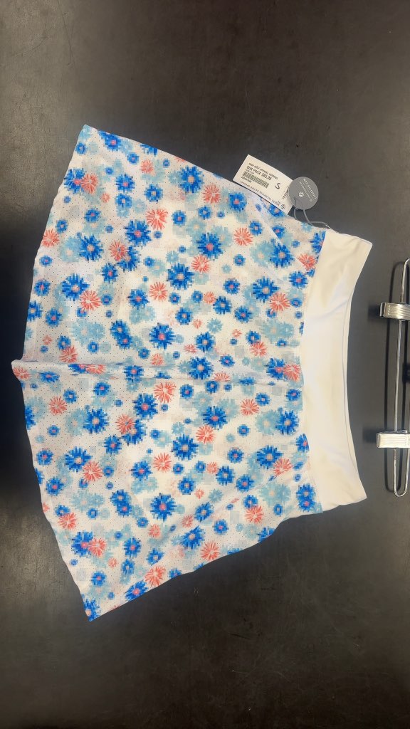 LIJA Golf Skort Floral Pattern Size S-New